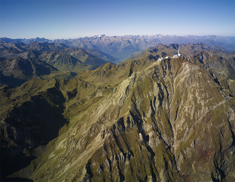<strong>Fig. 4</strong>. The Pic du Midi and the O