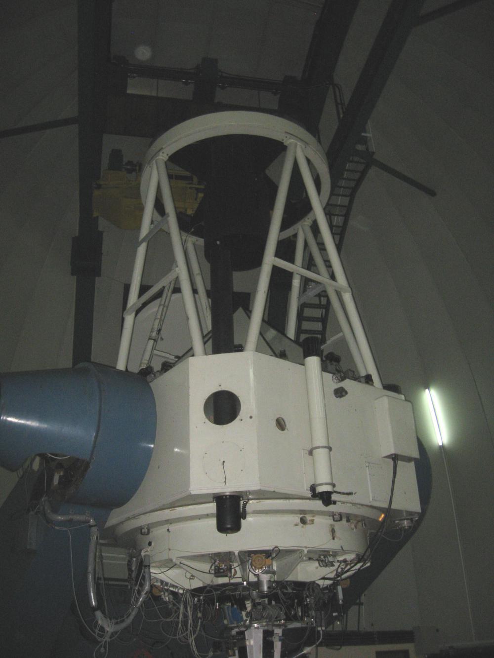 2.15-m-Ritchey-Chrètien reflecting telescope, Bol