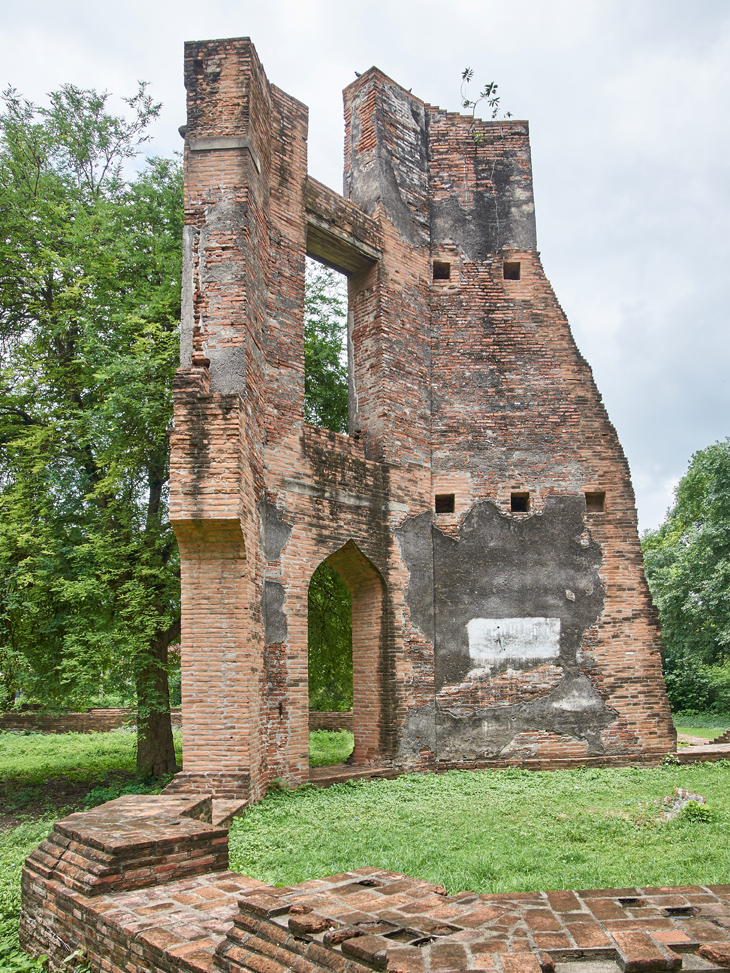Ruins of Wat San Paolo Observatory in Lop Buri (Wi